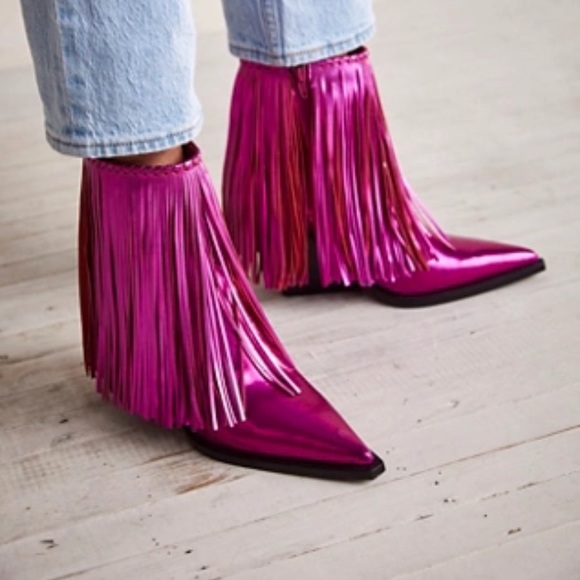 Jeffrey Campbell Shoes - Free people Jeffrey Campbell Smalltown fringe boot new without box size 9.5 pink